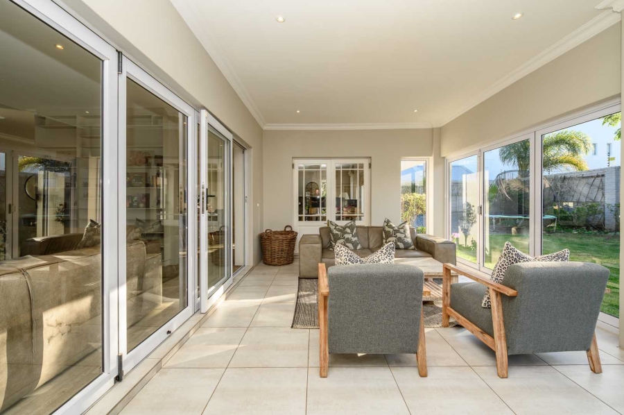 4 Bedroom Property for Sale in Walmer Eastern Cape